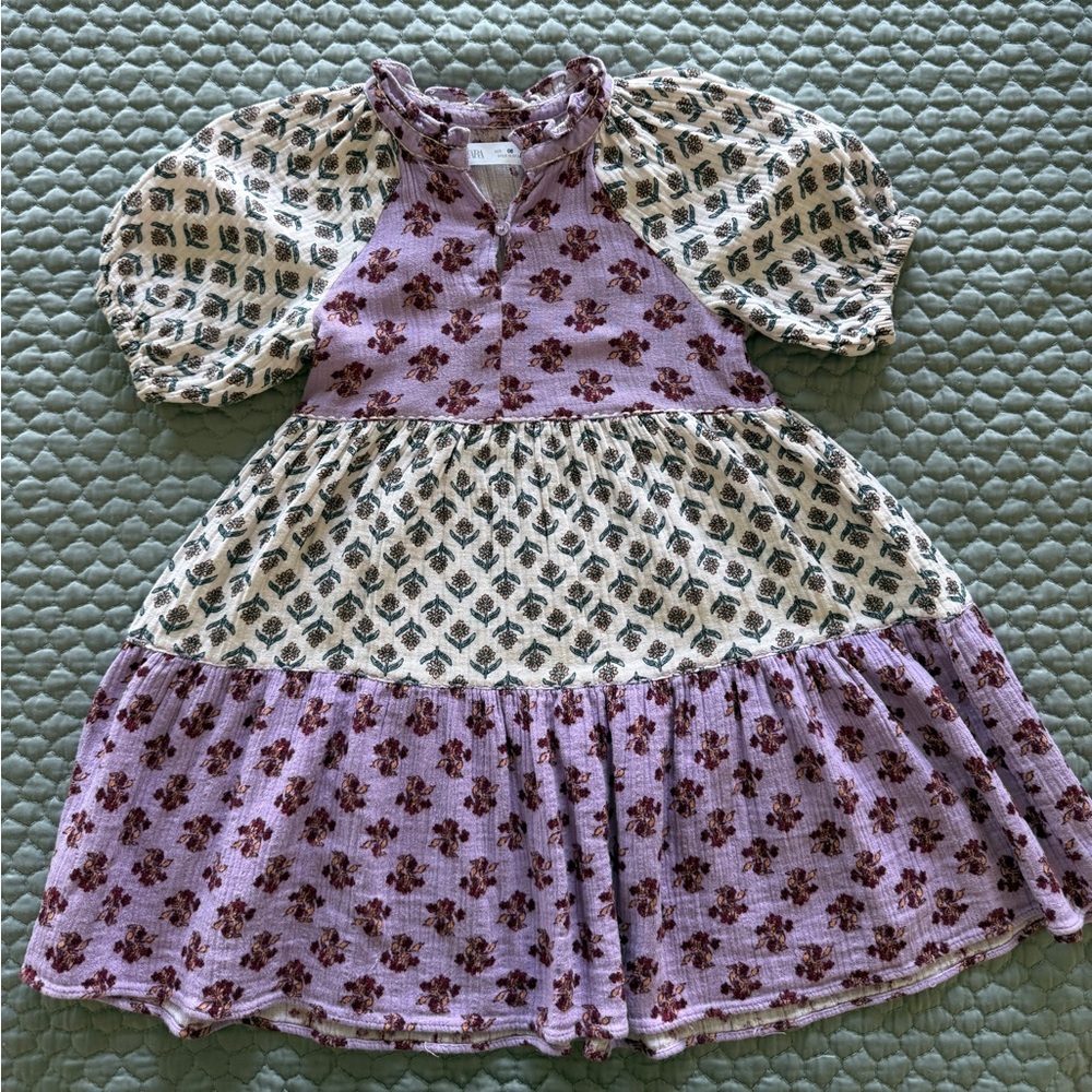 Zara Lavender and Cream Floral Tiered Dress with Puff Sleeves